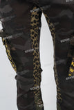 Camouflage stitched side pockets Mans Stack Jeans